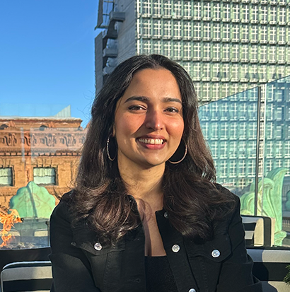 Headshot of Priyam, MBA 2027