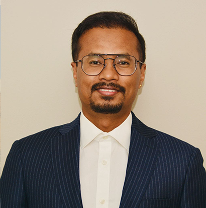 Headshot of Umesh Maharjan, MBA 2027