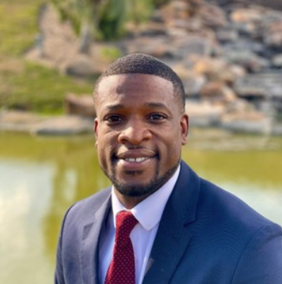 Headshot of Xzavia Killikelly, MBA 2026